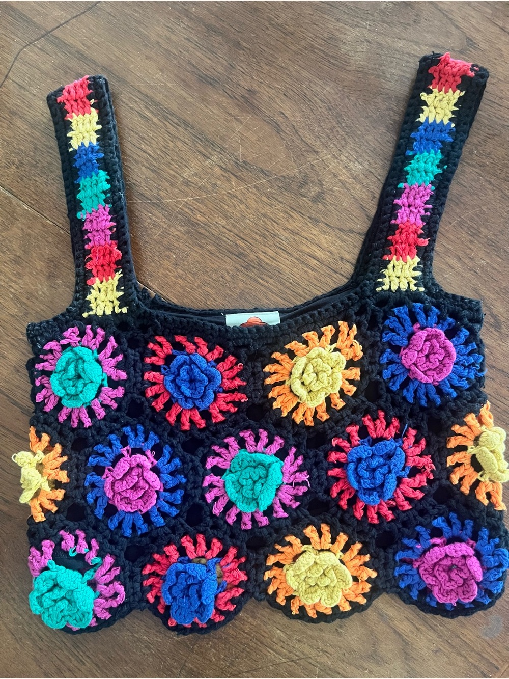 Farm Rio crochet crop tank - Black with Multicolor Sunbursts